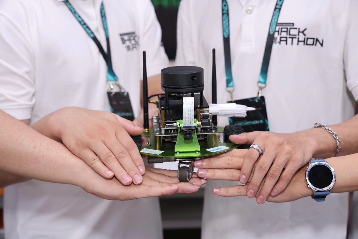 Ảnh hậu trường FPT Hackathon 2025